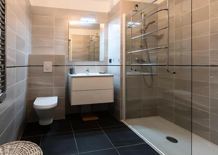 3p Avec Jardin Et Piscine Au Coeur Du Palm - 3p Avec Jardin Et Piscine Au Coeur Du Palm Mae-1643 شقة